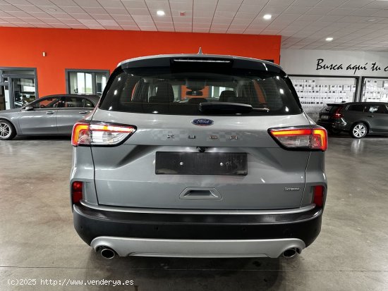 Ford Kuga Titanium 2.5 Duratec FHEV 140kW Auto - 