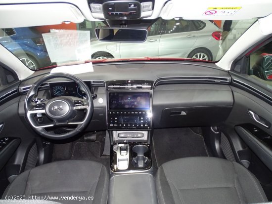 Hyundai Tucson 1.6 TGDI PHEV 195kW Maxx Auto 4X4 - 