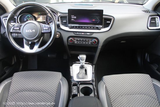 Kia XCeed 1.6 GDi PHEV 104kW (141CV) eMotion - 