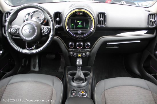 MINI Countryman Cooper S E ALL4 - 