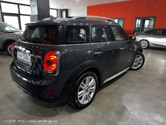 MINI Countryman Cooper S E ALL4 - 