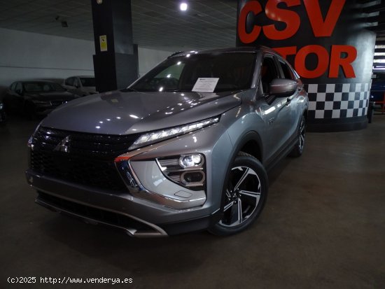 Mitsubishi Eclipse Cross 2.4 PHEV Kaiteki Auto 4WD - 