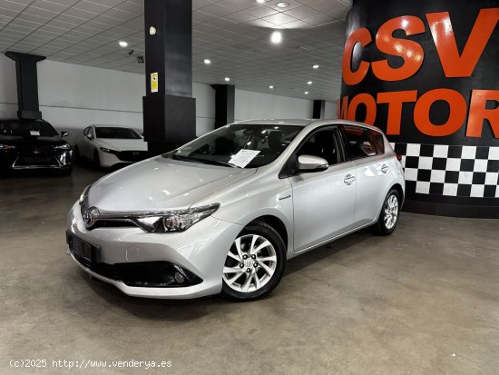  Toyota Auris 1.8 140H Hybrid Active -  