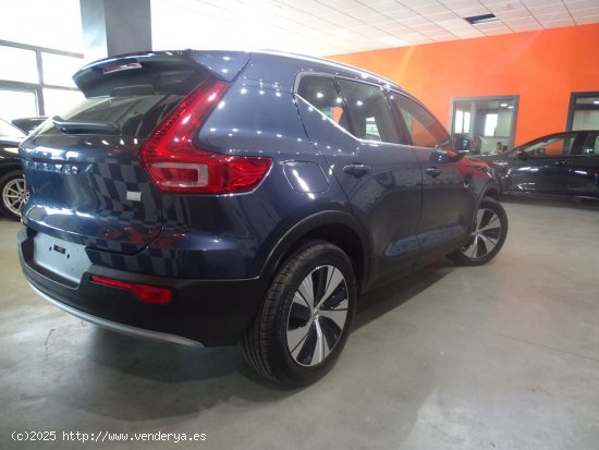 Volvo XC40 1.5 T4 Twin Recharge Inscription Auto - 