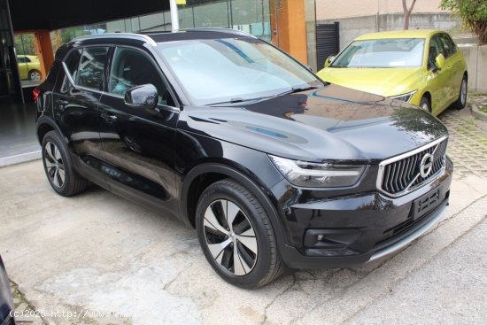 Volvo XC40 1.5 T4 Twin Recharge Inscription Auto - 