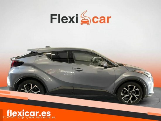 Toyota C-HR 1.8 125H Advance - Vilafranca del Penedès