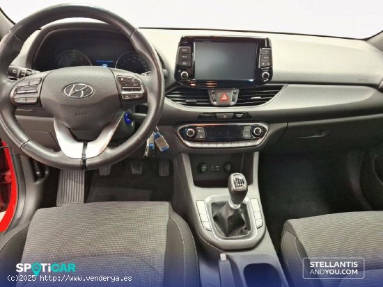 Hyundai i30  1.0 TGDI  IM 0% Essence - Zaragoza