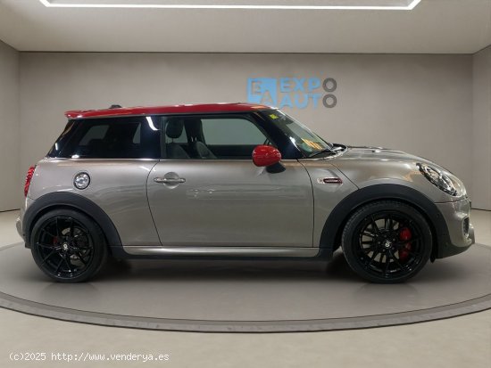 MINI MINI JOHN COOPER WORKS - Terrassa