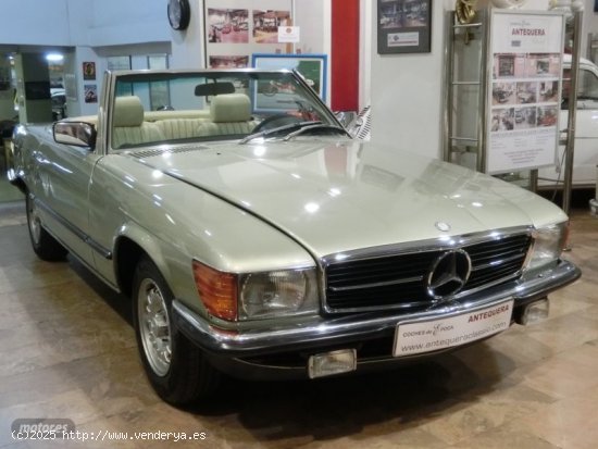  Mercedes Clase SL 280 SL ROADSTER R107 de 1982 con 168.000 Km por 33.000 EUR. en Valencia 