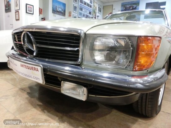 Mercedes Clase SL 280 SL ROADSTER R107 de 1982 con 168.000 Km por 33.000 EUR. en Valencia