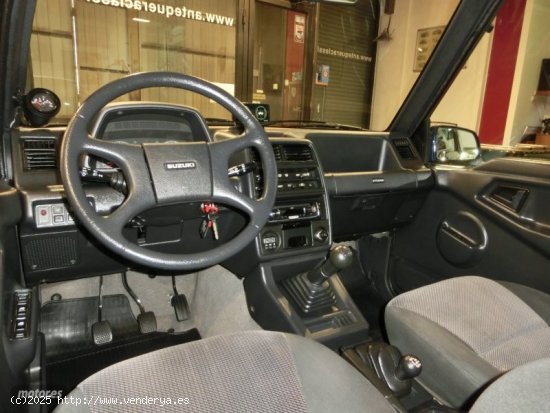 Suzuki Vitara JLX 1.6 CABRIOLET LSD de 1993 con 117.000 Km por 11.000 EUR. en Valencia