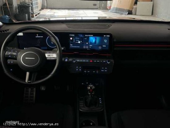 Hyundai Kona 1.0 TGDI Nline 4x2 de 2024 con 5.600 Km por 27.400 EUR. en Alicante