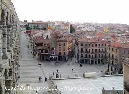 ALQUILER PLAZA DE GARAJE JUNTO AL ACUEDUCTO - SEGOVIA