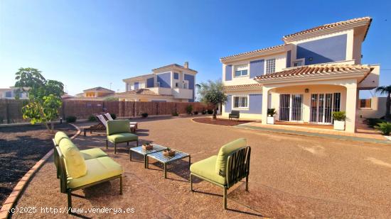 Villas Independientes con Parcela Vallada de 3 y 4 Dormitorios desde 220.000 € en Lorca - MURCIA