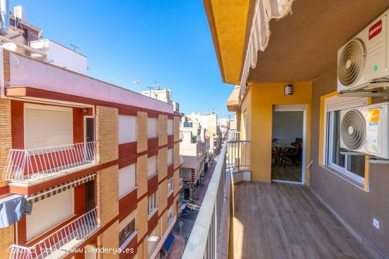 Apartamento en venta en Torrevieja (Alicante)