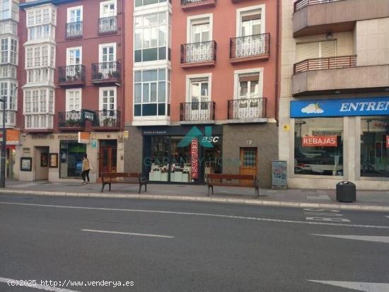 Se vende local comercial en Vitoria - ALAVA