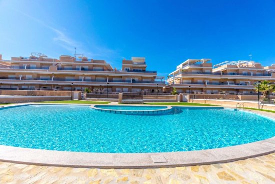 Apartamento en venta en Pilar de la Horadada (Alicante)