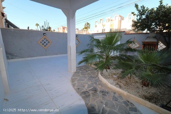 Casa en venta en Torrevieja (Alicante)