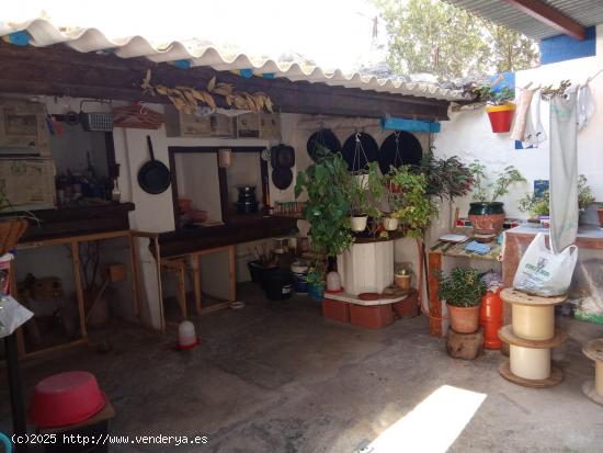 Encantadora Casa Rústica en Hondon de las Nieves - ALICANTE