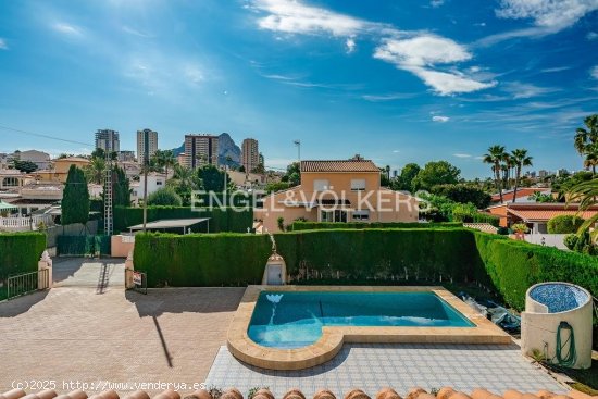 Villa en venta en Calpe (Alicante)