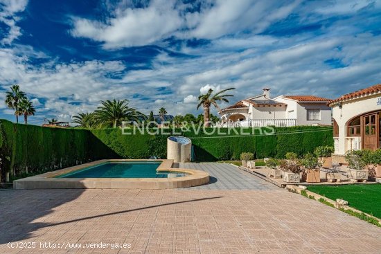 Villa en venta en Calpe (Alicante)