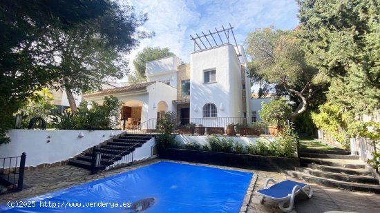 Villa en venta en Orihuela (Alicante)