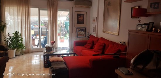 Unifamiliar adosada en venta  en Llinars del Vallès - Barcelona