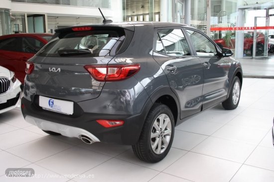 Kia Stonic 1.0 84CV EDITON PACK EMOTION 5P de 2023 con 31.620 Km por 17.300 EUR. en Pontevedra