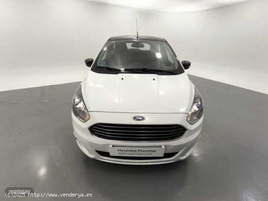 Ford Ka 1.19 Ti-VCT White & Black Edition de 2018 con 83.200 Km por 8.200 EUR. en Barcelona