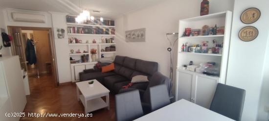 3 dormitorios y 2 baños junto al mercado de Villacerrada - ALBACETE