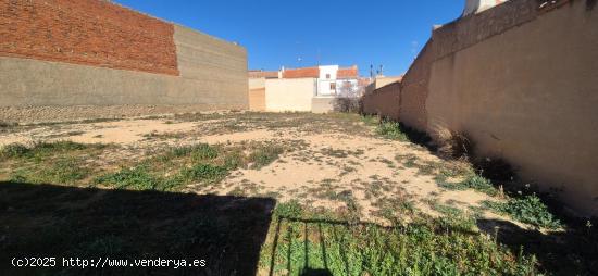 Se vende solar - ALBACETE