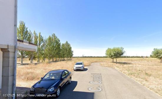 Oportunidad de terreno urbano en Mansilla del Esla - LEON