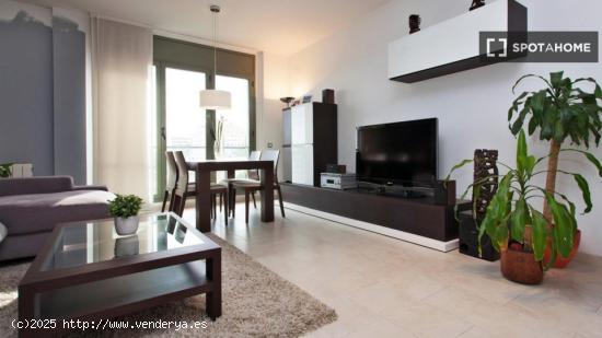 Se alquila apartamento equipado junto al mar - BARCELONA