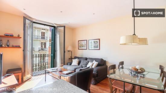 Amplio apartamento amueblado en exclusivo barrio residencial - BARCELONA