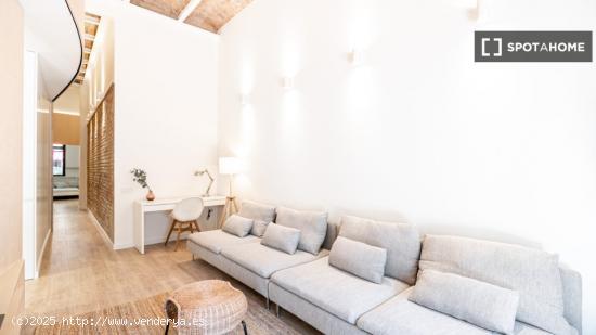 Apartamento totalmente equipado a unos pasos del metro Poblenou - BARCELONA