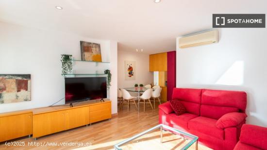 Moderno apartamento totalmente equipado en Carrer de Lepant - BARCELONA