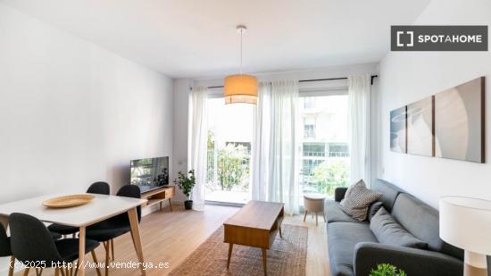 Apartamento amueblado moderno a pocos pasos del mar. - BARCELONA