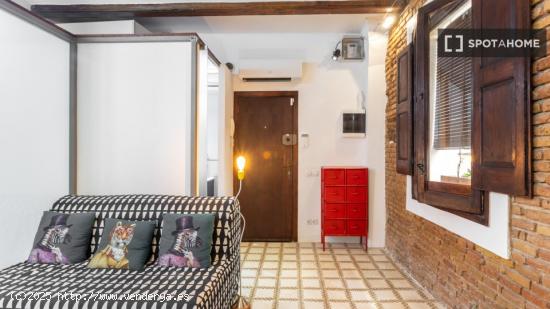 Acogedor apartamento amueblado en Carrer del Mar - BARCELONA