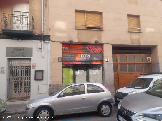 LOCAL COMERCIAL en el CENTRO - BARCELONA