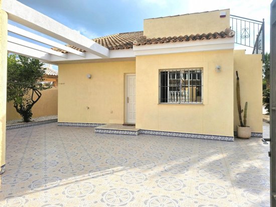 Villa en venta en Cartagena (Murcia)