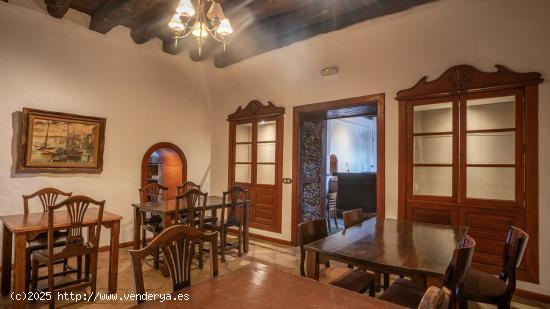 VENTA DE CASONA EN TACORONTE - SANTA CRUZ DE TENERIFE