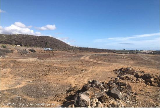 Se Vende en Guia de Isora - SANTA CRUZ DE TENERIFE