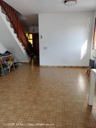 Unifamiliar adosada en venta  en Albinyana - Tarragona