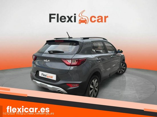 Kia Stonic 1.0 T-GDi 88kW (120CV) MHEV iMT Drive - L Hospitalet de Llobregat