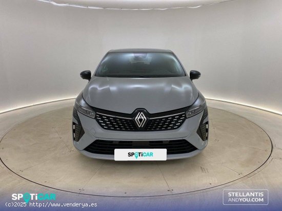 Renault Clio   TCe 90 (67kw) Techno - Sant Feliu de Llobregat