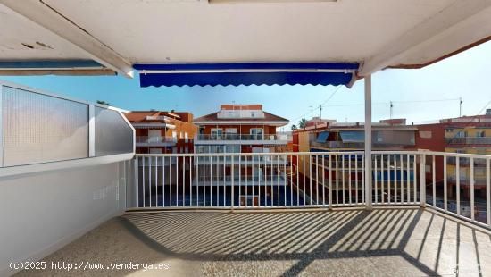 QUIERES VIVIR JUNTO AL MAR Y PODER VER LAS ESTRELLAS EN UNA GRAN TERRAZA??? ESTA ES TU CASA - ALICAN