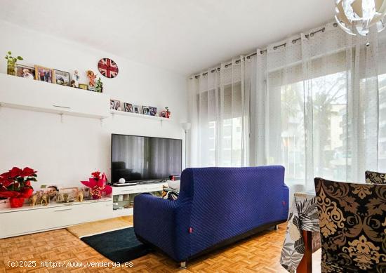 ¡Piso en venta en Les Corts, junto al Camp Nou! - BARCELONA