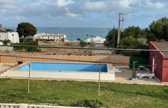 Bonito chalet con piscina, barbacoa . A 200 m del mar - TARRAGONA