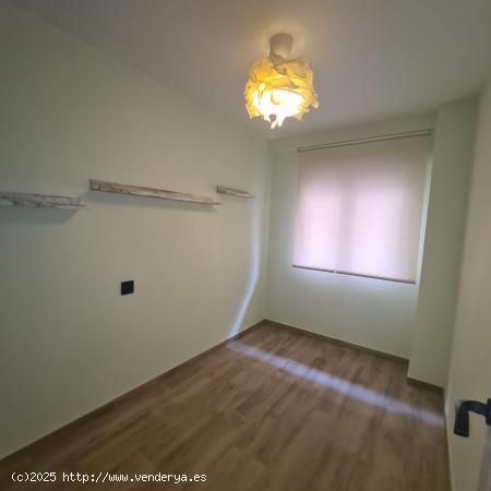 Moderno piso en alquiler con ascensor zona Av. chapi de Elda - ALICANTE