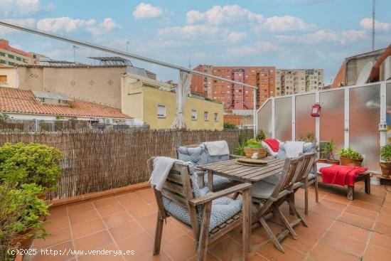 Ático dúplex con terraza en Horta-Guinardó - BARCELONA